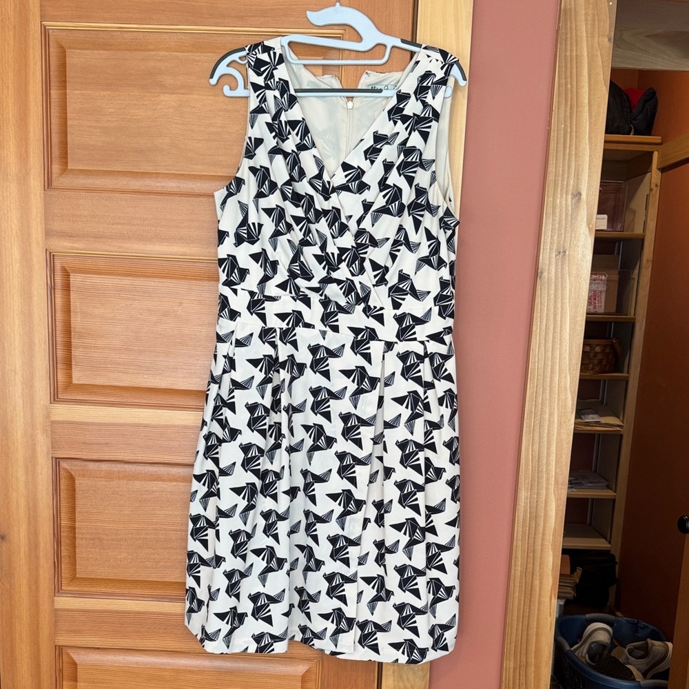 Eliza J Black and White Patterned Midi Dress